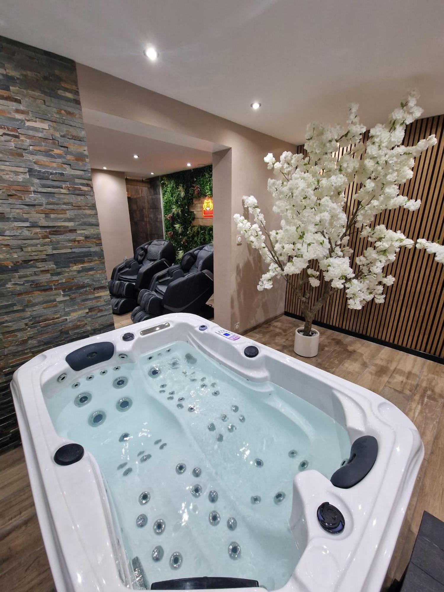O Bonsai Spa Calais Exterior photo